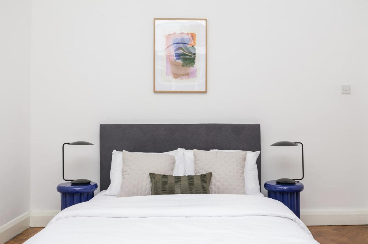 Chic 1 Bedroom Apartment In Bloomsbury, Sleeps 4 Londra Exterior foto